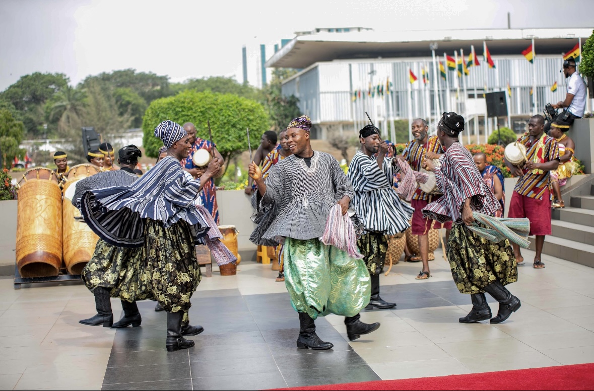 Traditional Music & Dance