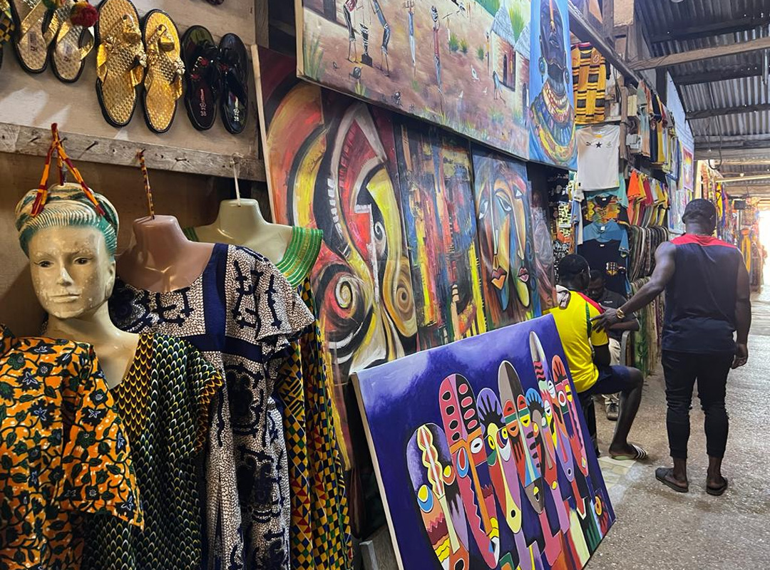 Accra Arts & Markets